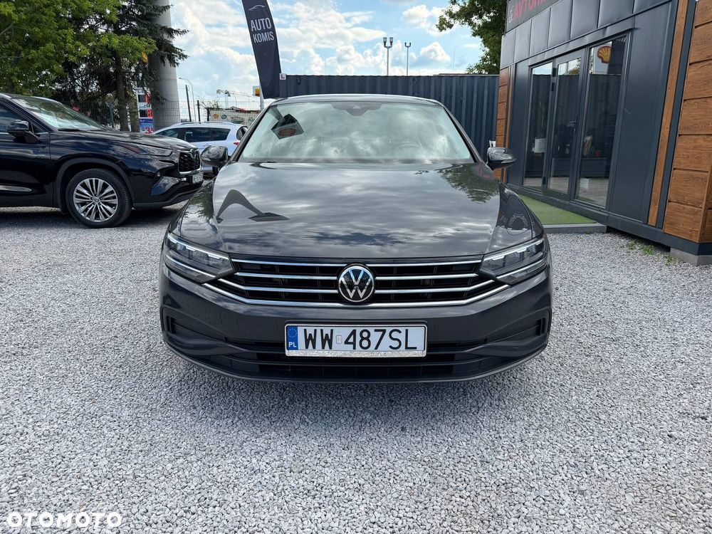 Volkswagen Passat - 3