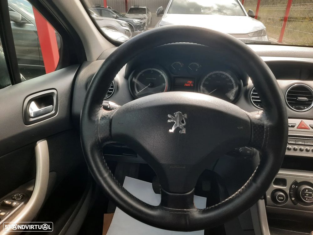 Peugeot 308 1.6 HDi Sport - 19
