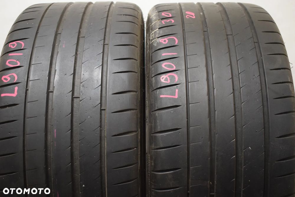 R20 275/30 Michelin Pilot Sport 4S - 1