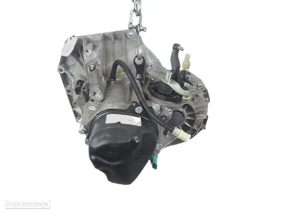 Caixa de velocidades Dacia Duster 1.6 16V Ref: JR5065 - 2