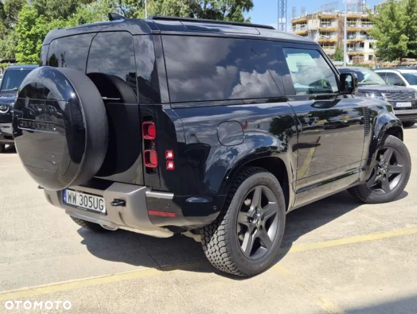 Land Rover Defender 3.0 D250 mHEV X-Dynamic SE - 3