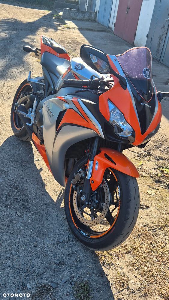 Honda CBR - 6