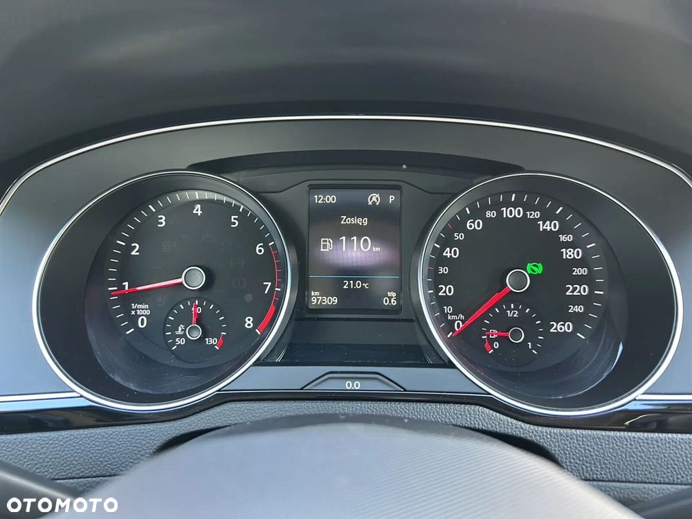 Volkswagen Passat Variant 1.5 TSI EVO Business DSG - 25