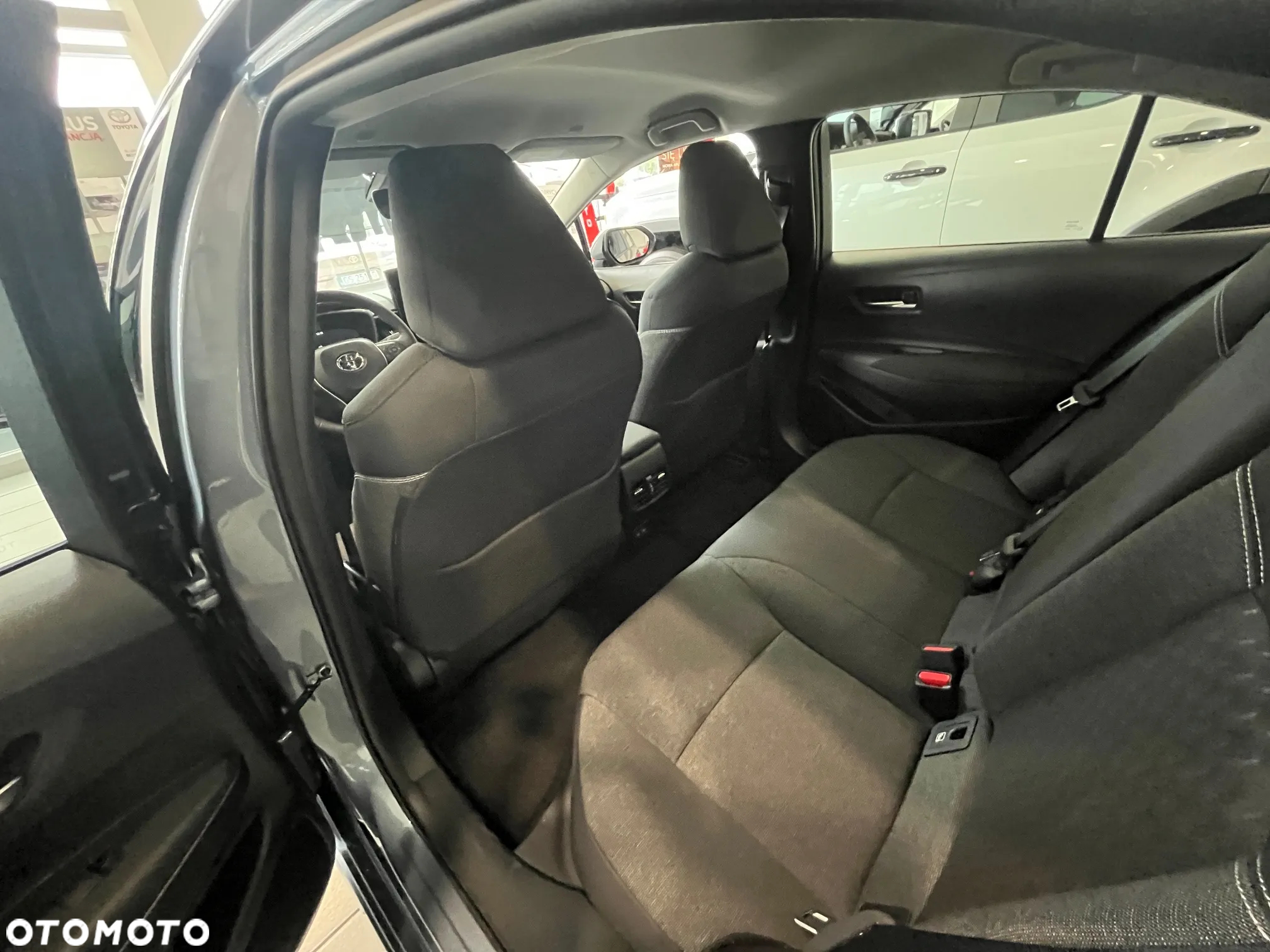 Toyota Corolla 1.5 Comfort - 12