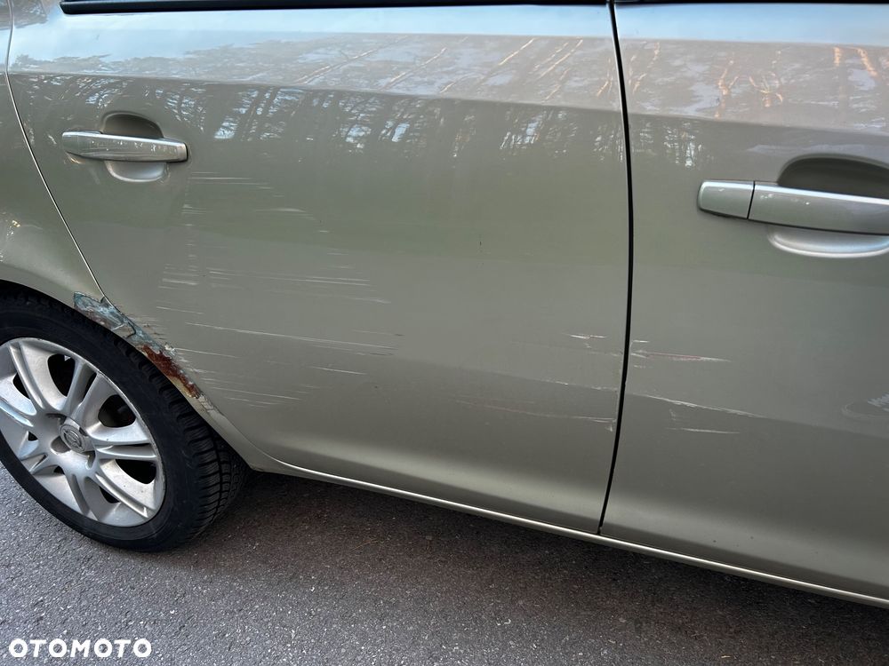 Opel Corsa 1.4 16V Cosmo - 5
