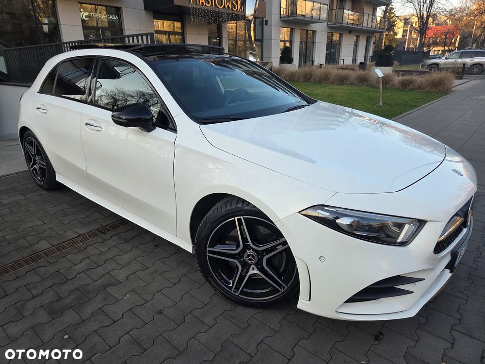 Mercedes-Benz Klasa A 220 4-Matic AMG Line 7G-DCT - 13
