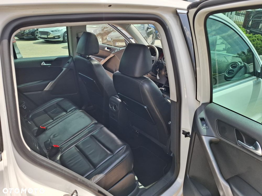 Volkswagen Tiguan - 10