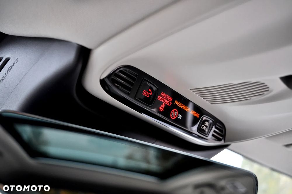 Volvo V60 B4 D Geartronic Momentum Pro - 39