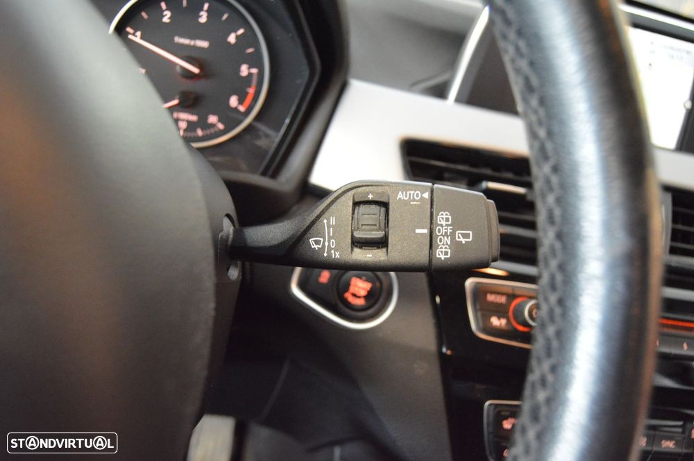 BMW X1 18 d sDrive Auto - 26