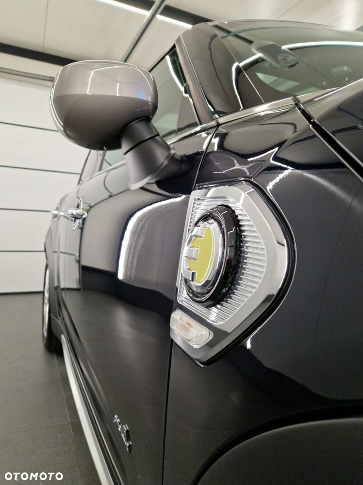 MINI Countryman Cooper SE ALL4 Yours Trim - 6