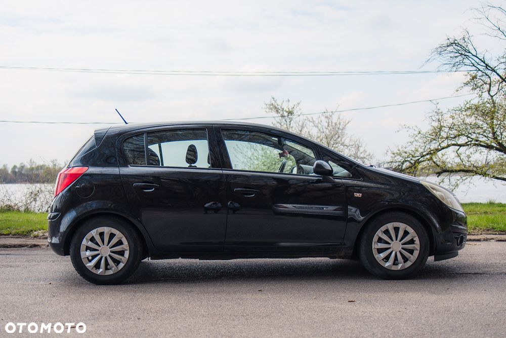 Opel Corsa - 9