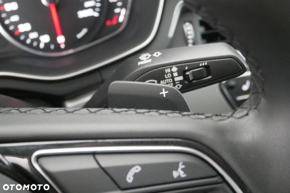 Audi A4 Limousine - 25