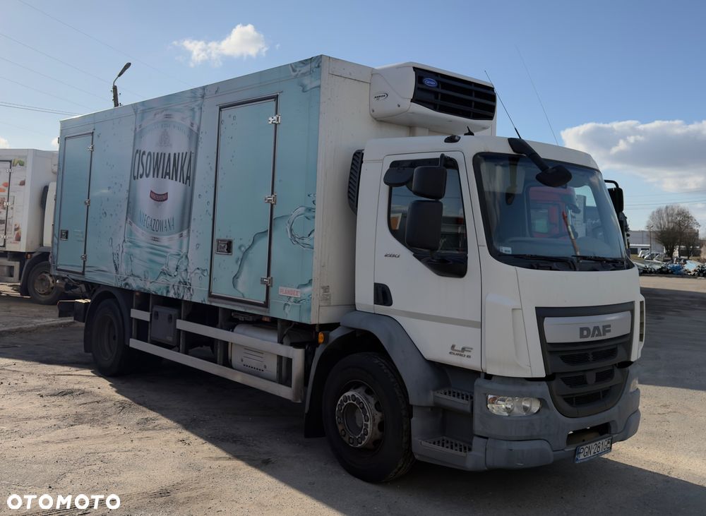 DAF LF 280 // XARIOS 500 /// Chłodnia /// Winda Dhollandoa - 2