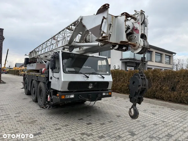 Grove GMK 3050