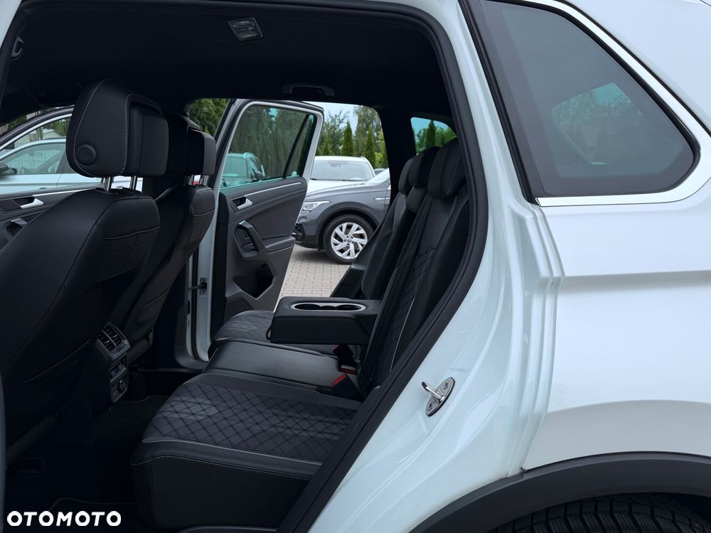 Volkswagen Tiguan 1.5 TSI OPF DSG R-Line - 30