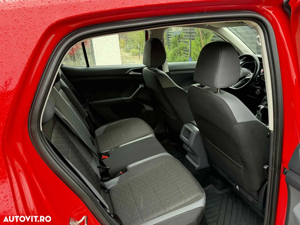Volkswagen T-Cross - 7
