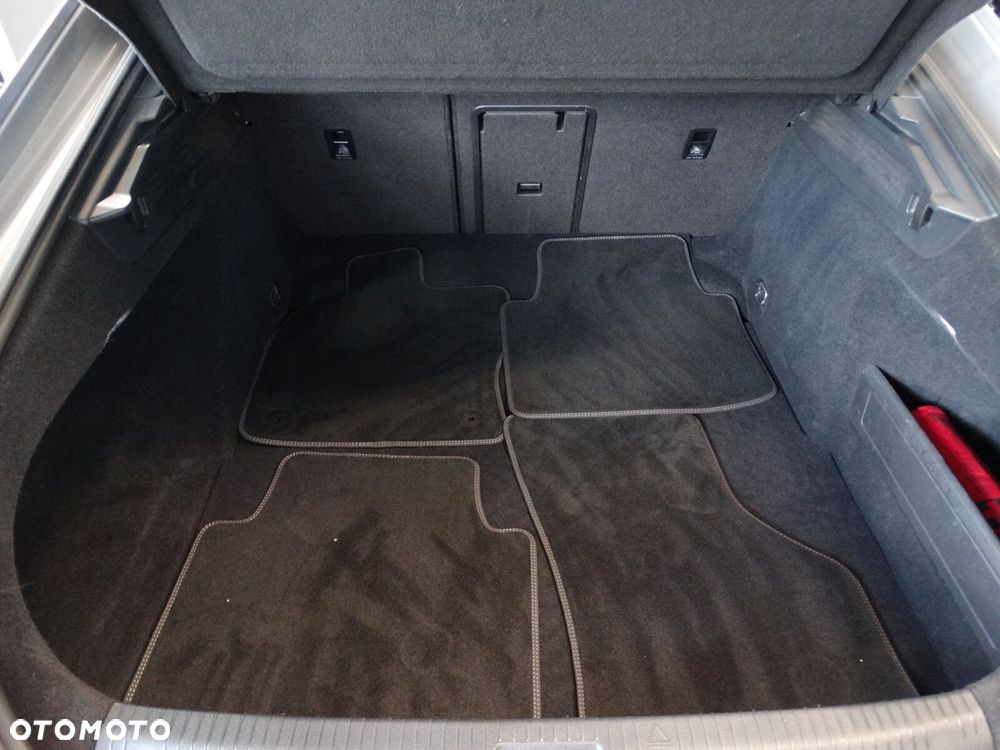 Volkswagen Arteon - 32