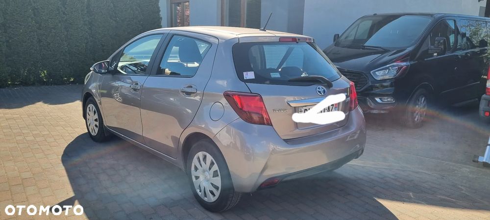 Toyota Yaris 1.5 VVT-i Comfort - 10