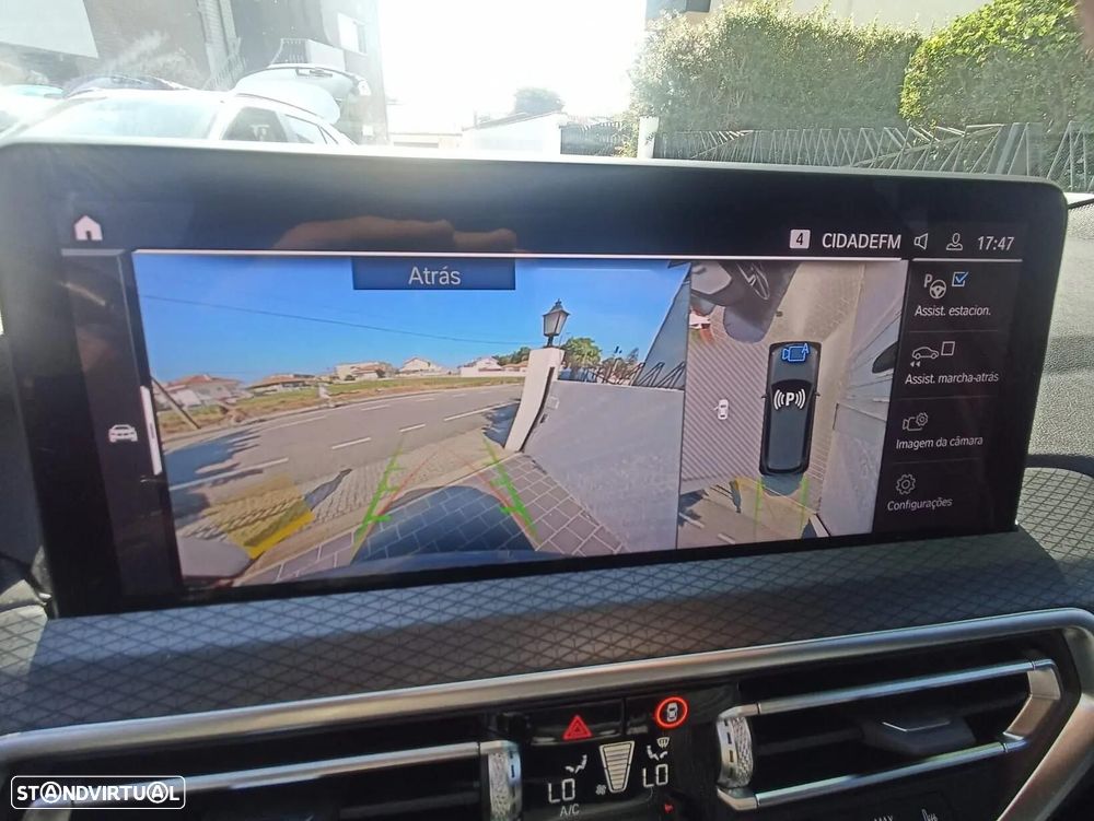BMW X3 30 e xDrive Pack M Desportivo Pro - 28