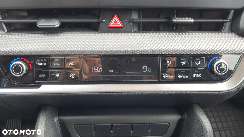 Kia Sportage 1.6 T-GDI M 2WD - 24