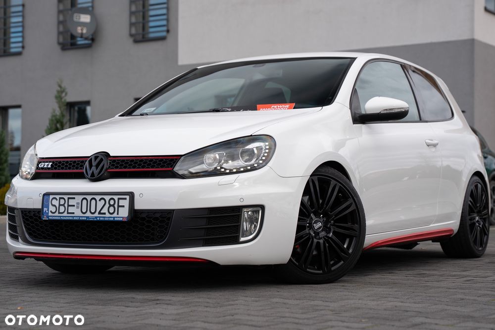 Volkswagen Golf 2.0 GTI DSG - 2