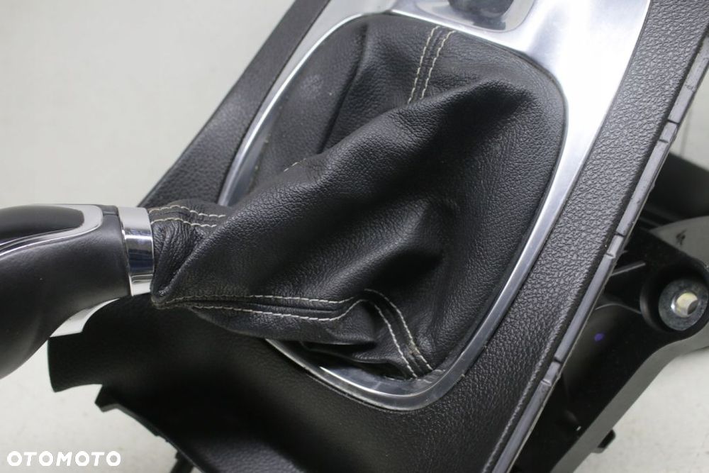 lewarek gałka biegów opel meriva b 1.7 - 4