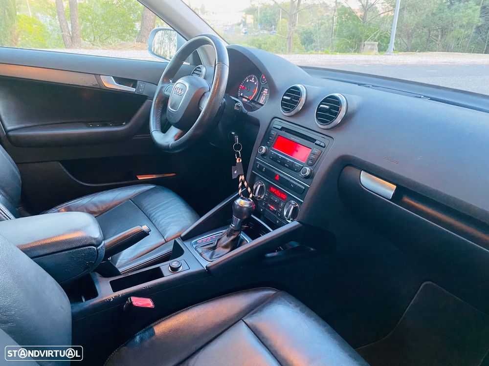 Audi A3 Sportback 2.0 TDi Sport S tronic - 9