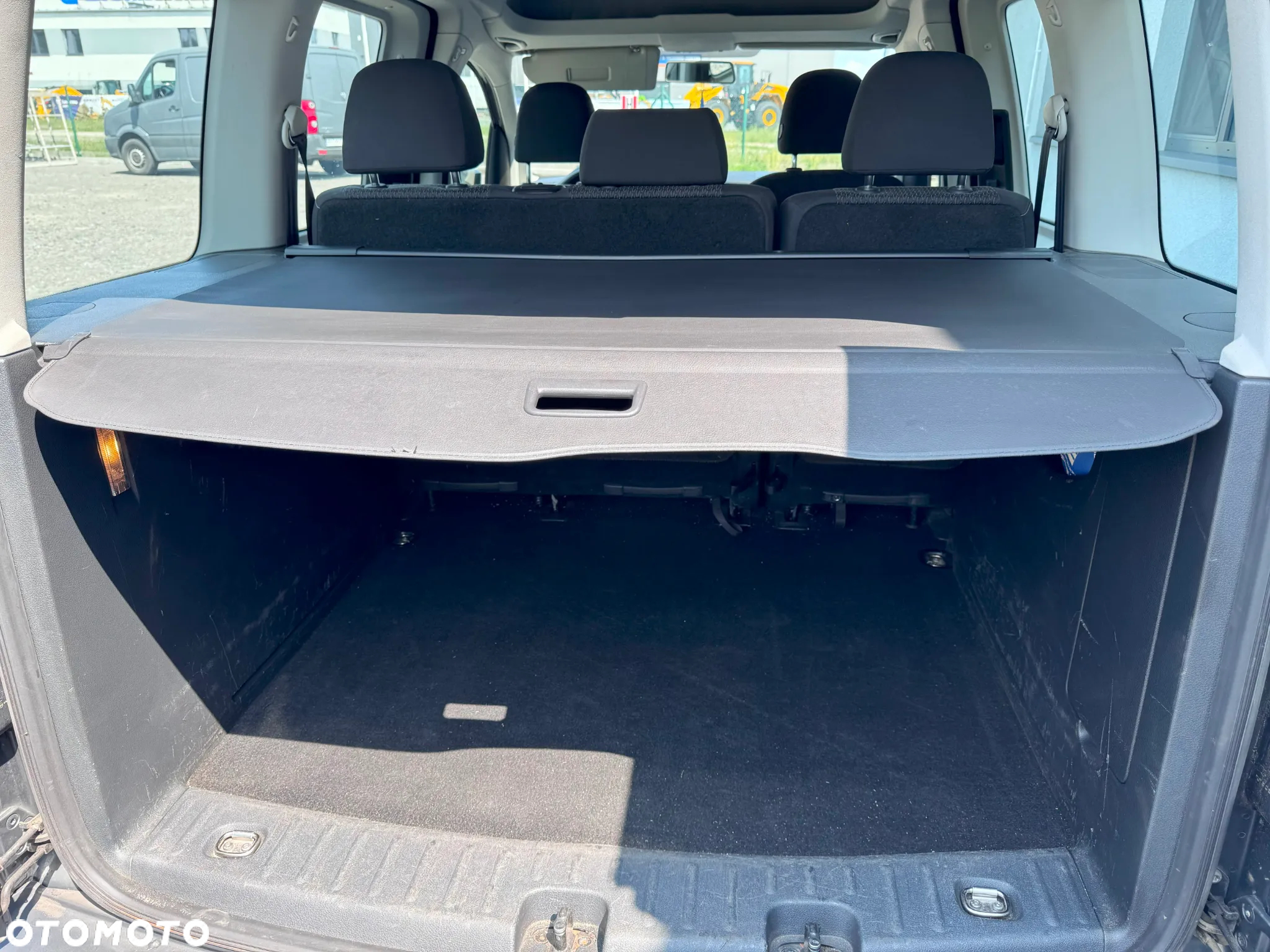 Volkswagen Caddy 2.0 TDI Alltrack - 6