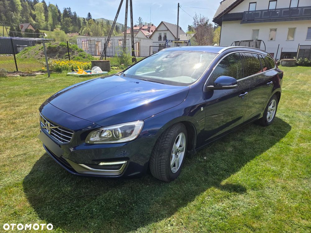 Volvo V60 D4 AWD Ocean Race - 1