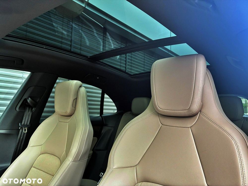 Porsche Macan - 23