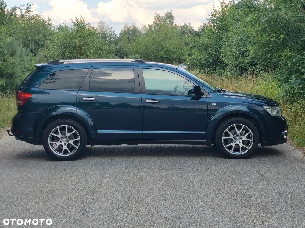 Fiat Freemont 2.0 Multijet Lounge AWD - 4