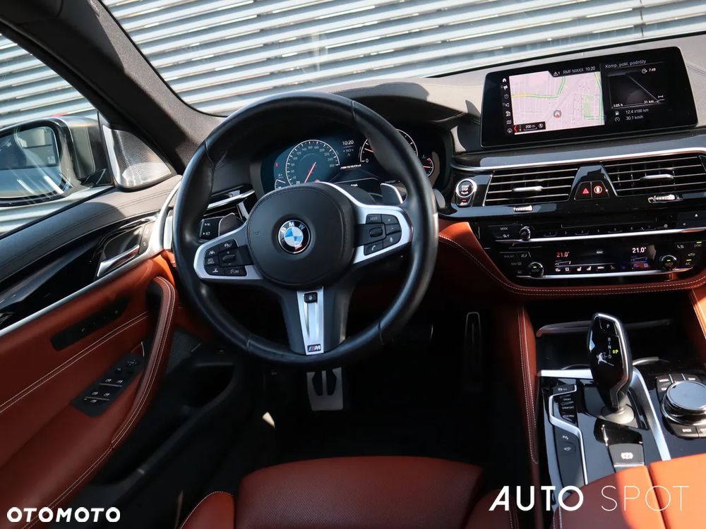 BMW Seria 5 M550d xDrive - 20