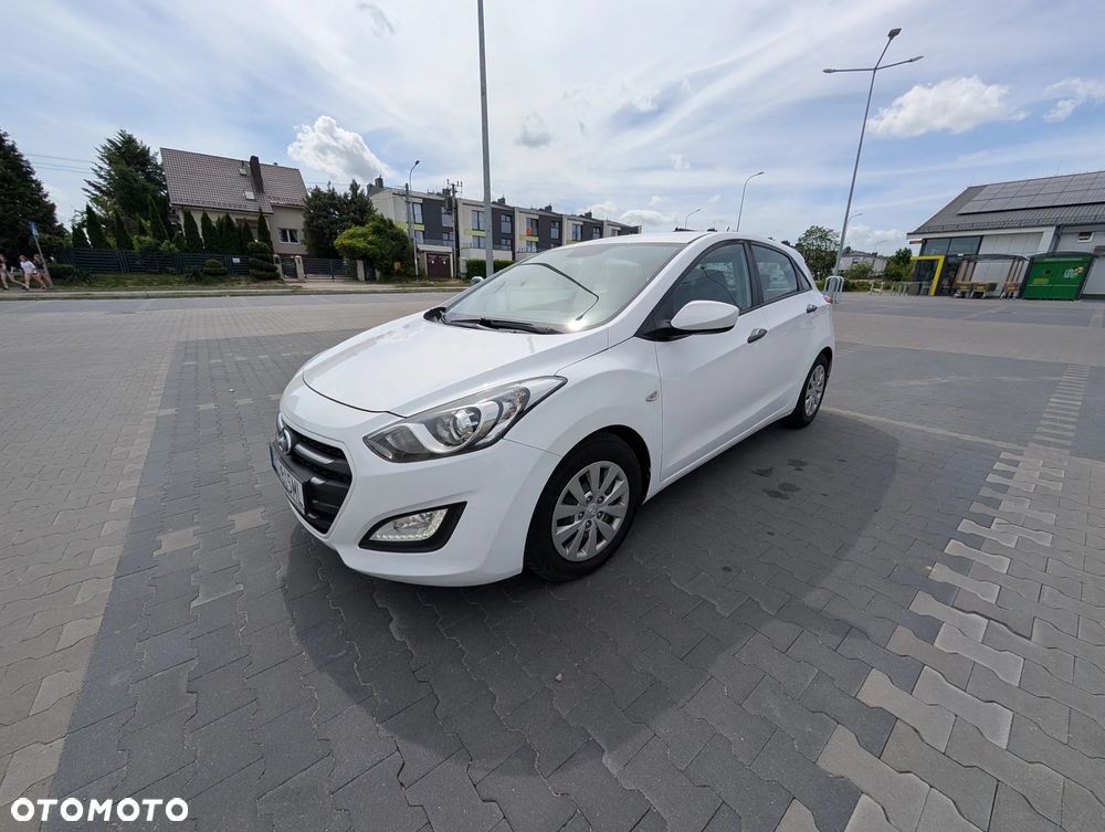 Hyundai i30 1.4 Base - 10