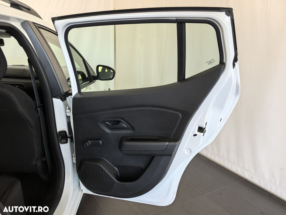 Dacia Sandero Stepway TCe 90 MT6 Essential - 24