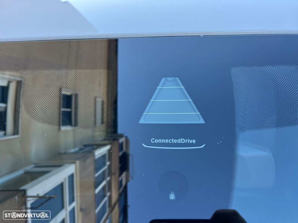 BMW 116 d Pack Desportivo M - 29