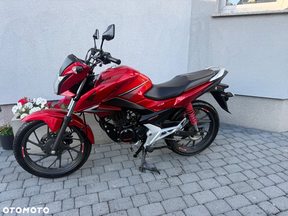 Honda CB - 8