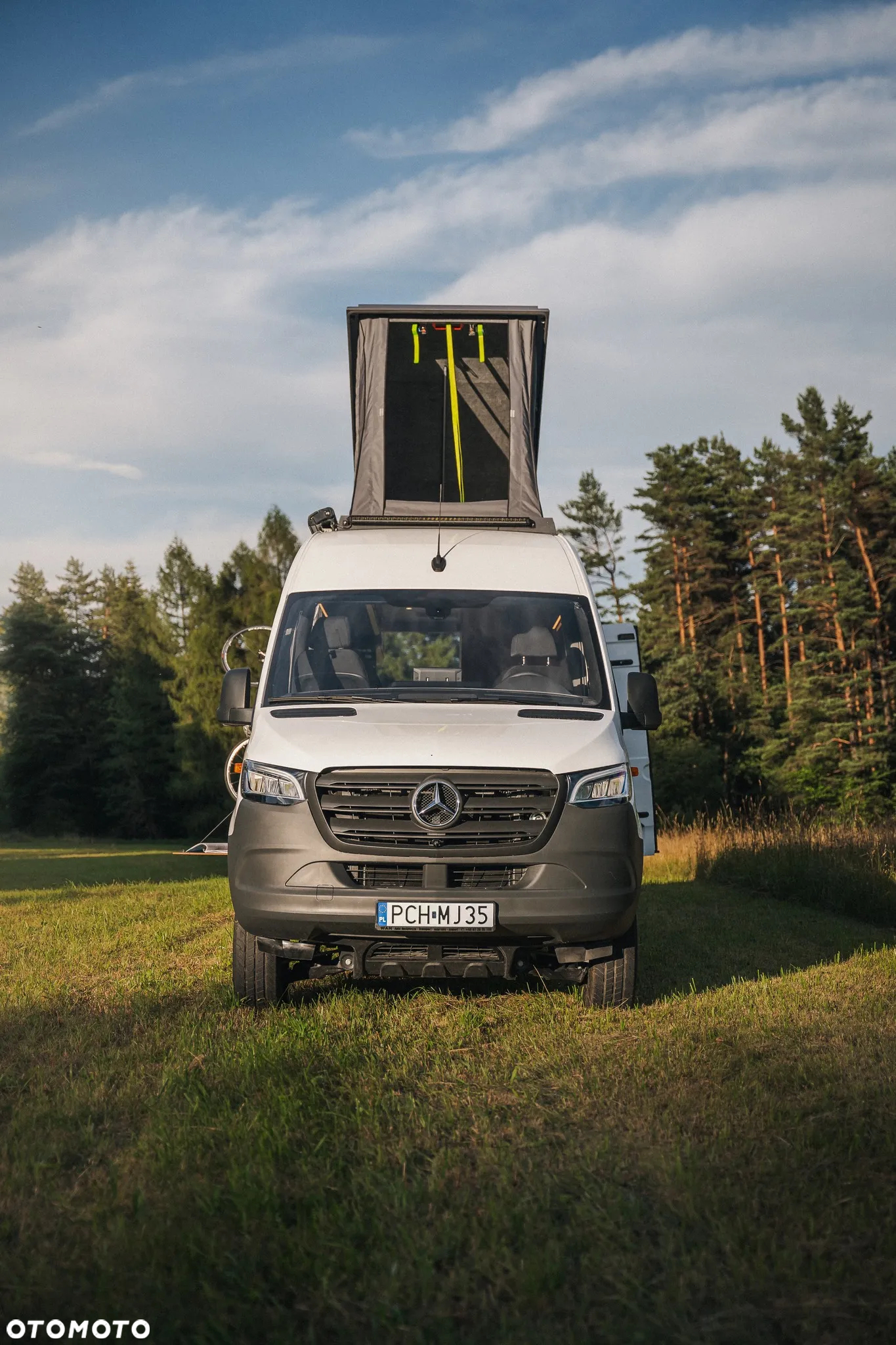 Mercedes-Benz Sprinter - 2