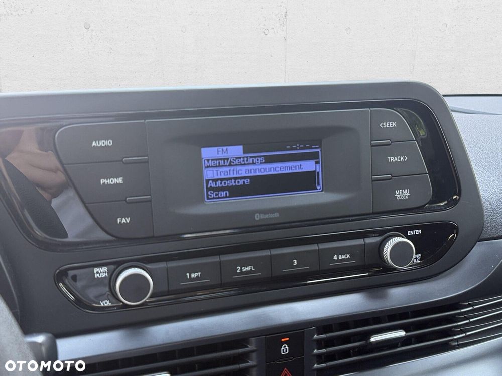 Hyundai i20 - 21
