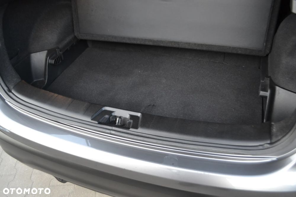 Nissan Qashqai - 16