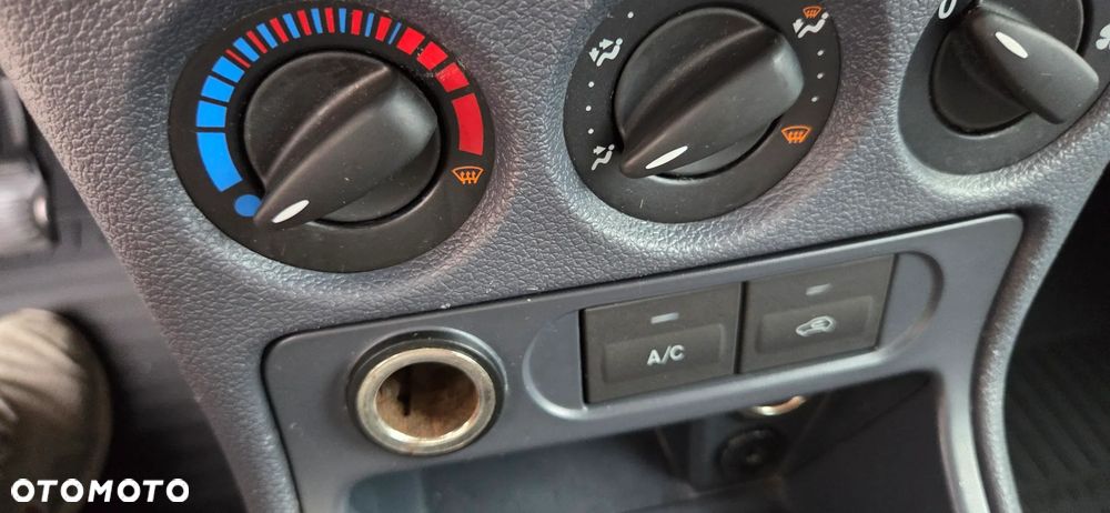 Ford Transit connect - 11