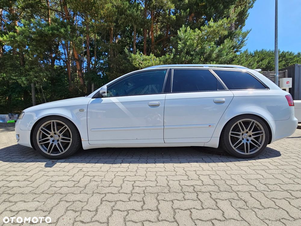 Audi A4 Avant 2.0 TDI DPF Quattro - 14