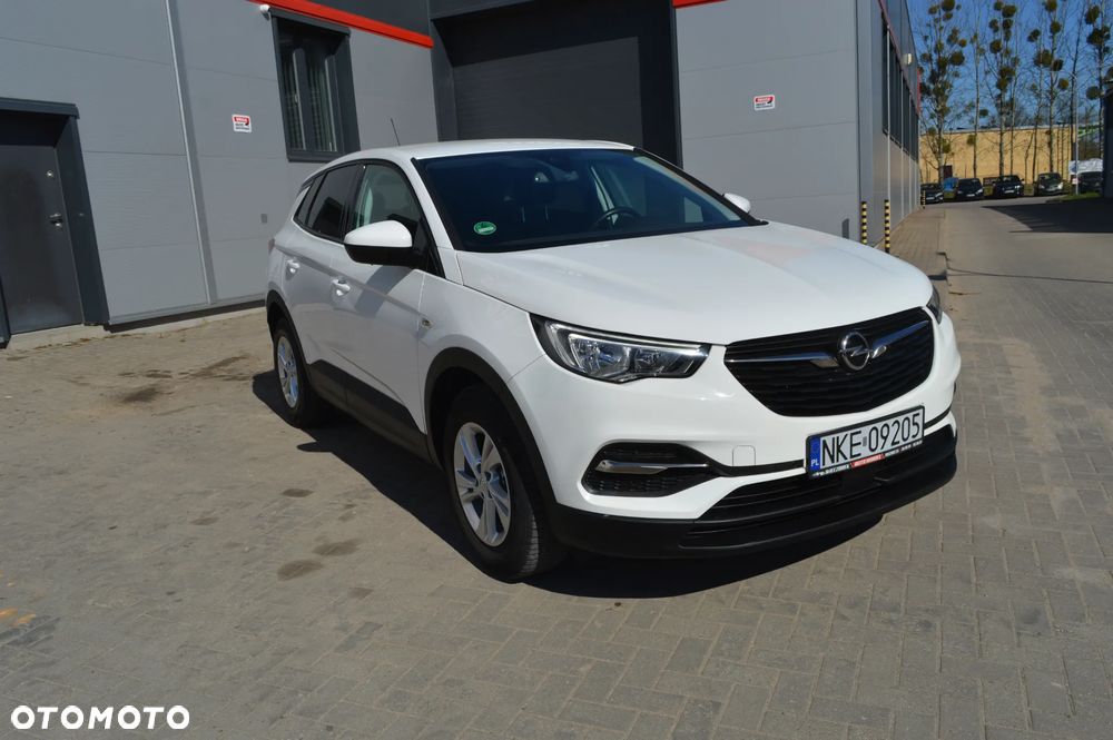 Opel Grandland X 1.2 T GPF Edition S&S - 11