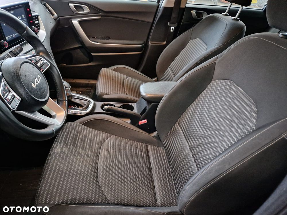 Kia Ceed 1.5 T-GDI M DCT - 15