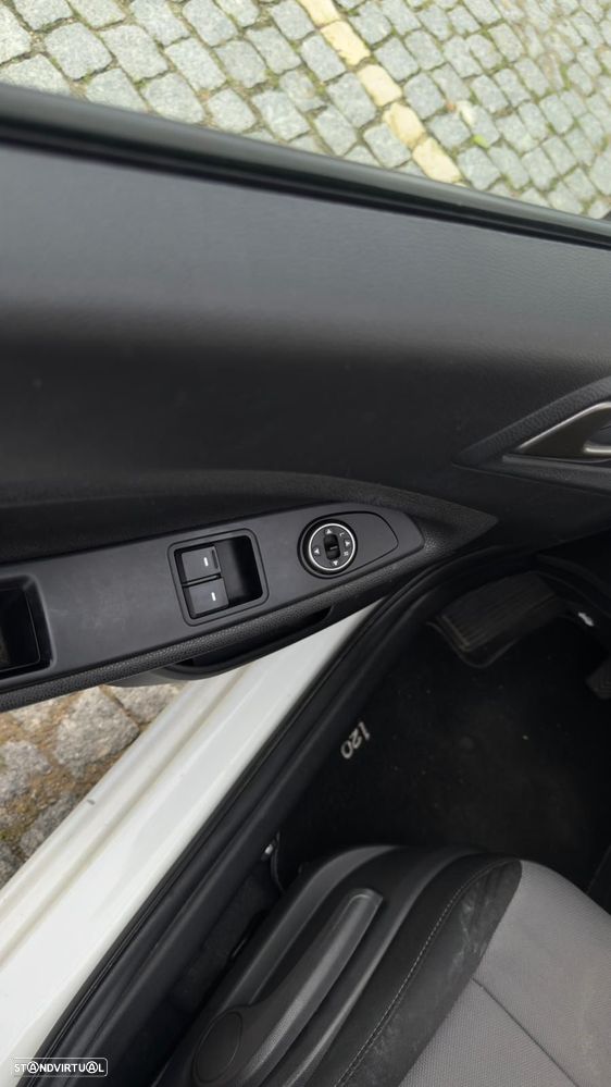 Hyundai i20 1.1 CRDi Comfort - 11