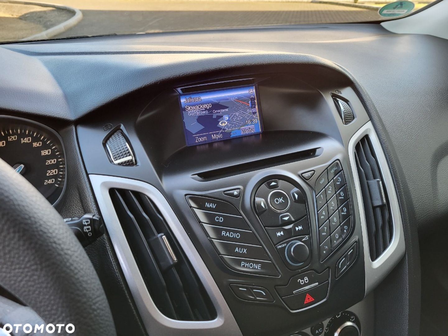 Ford Focus - 11