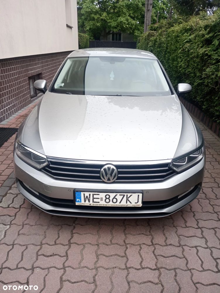 Volkswagen Passat 1.6 TDI BMT Trendline - 1