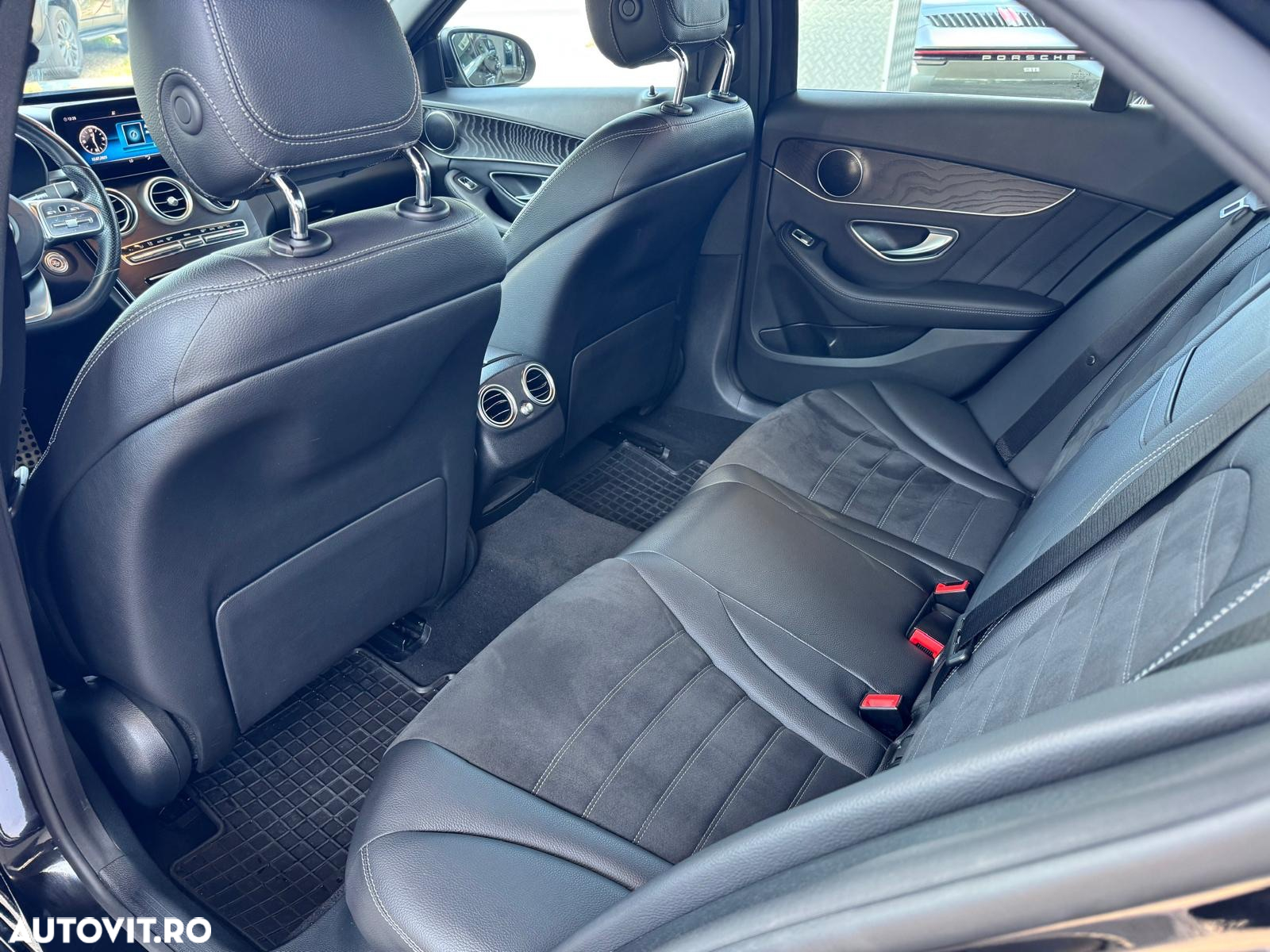 Mercedes-Benz C 180 d 9G-TRONIC AMG Line - 11