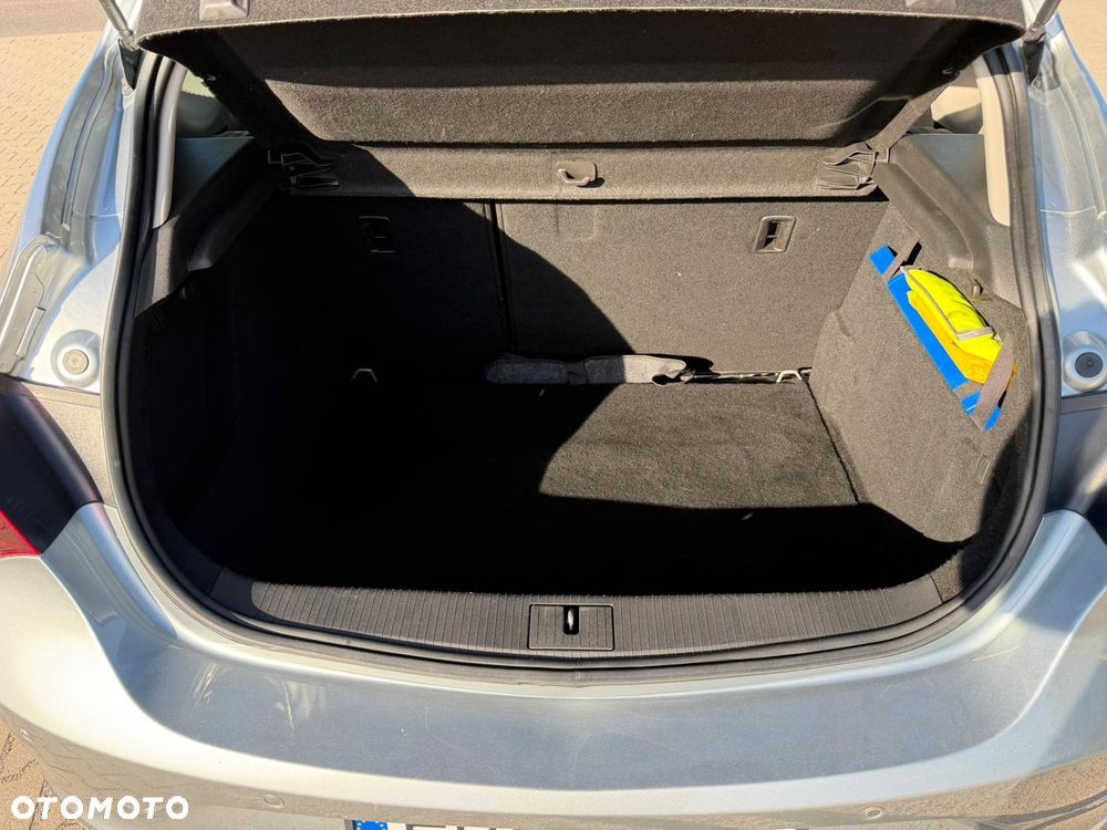 Opel Astra - 26