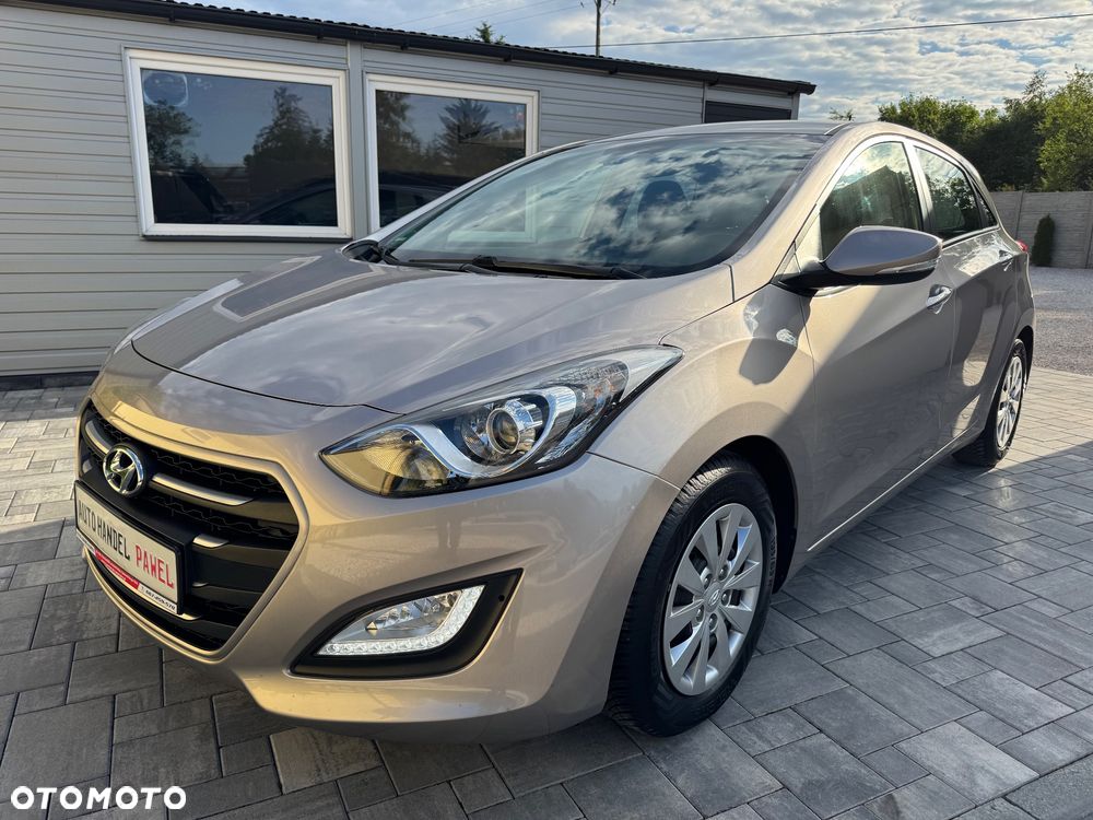 Hyundai i30 blue 1.4 Classic Navigation - 1
