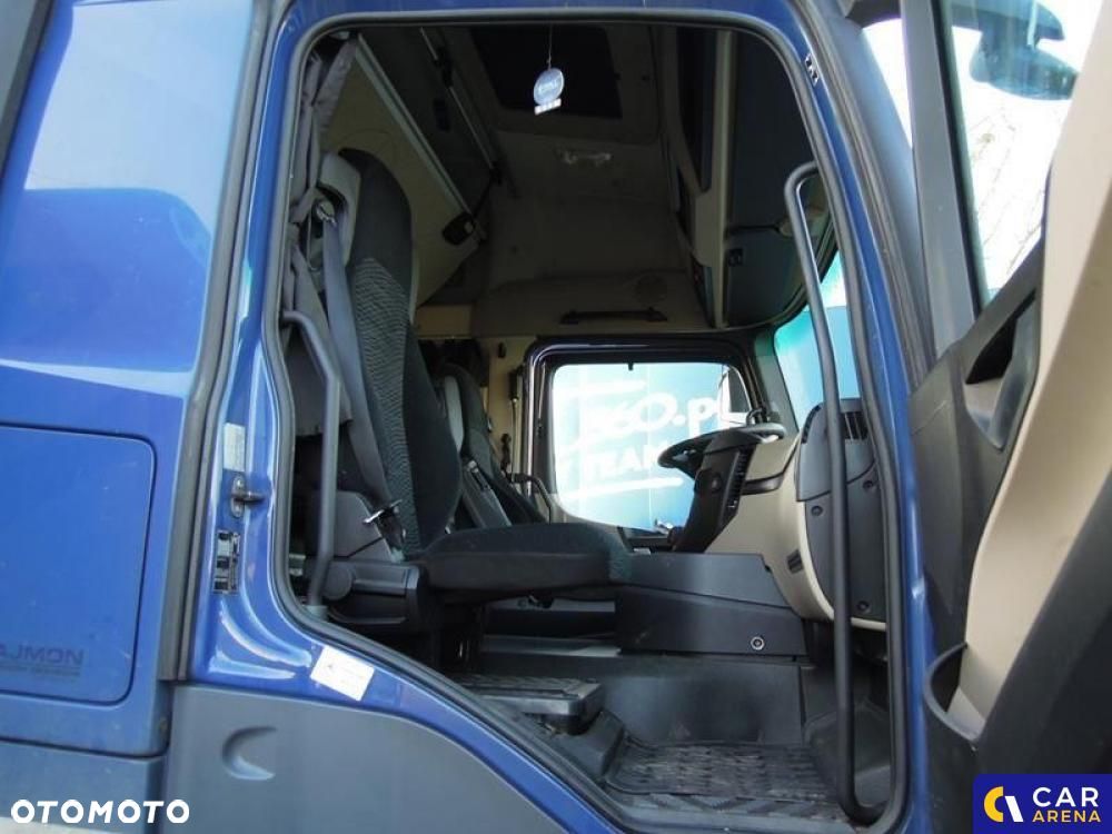 Mercedes-Benz Actros - 28